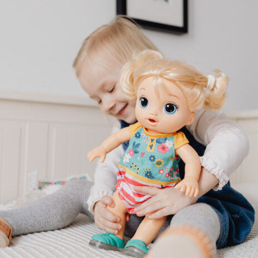 As 10 Melhores Baby Alive de 2024: Glo Pixies, Festa de Presentes e muito mais!