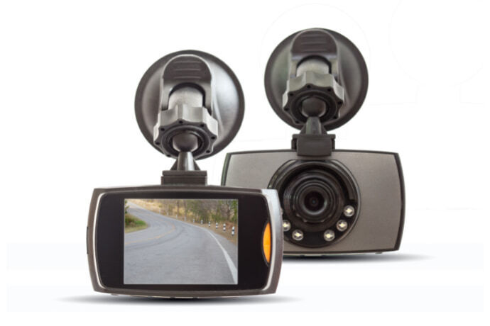 Dash cam em um fundo branco