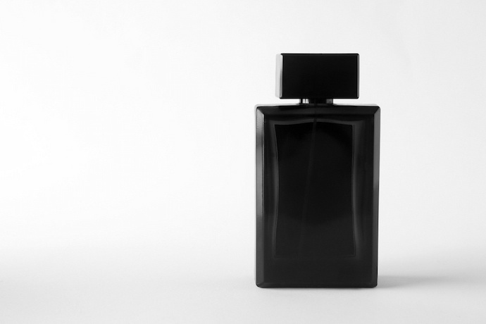 Perfume preto