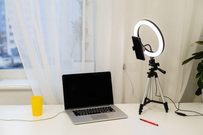 ring light e notebook